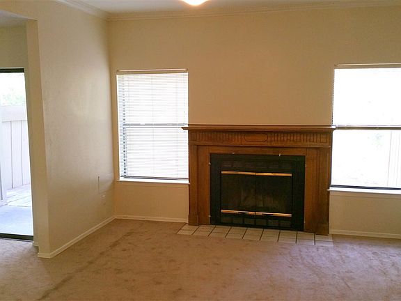 2nd image of 505 Oppenheimer Dr #110211