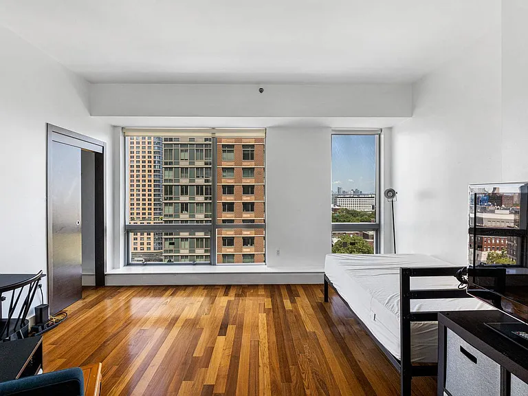 150 Myrtle Ave #1202 — Photo 4