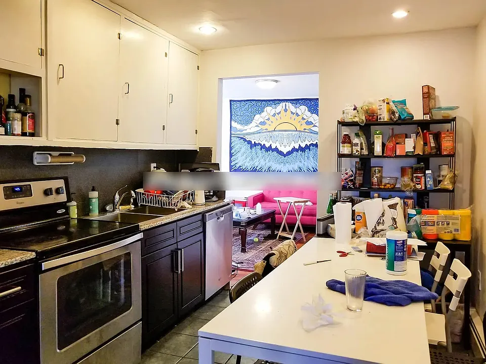 197 College Ave #3JR