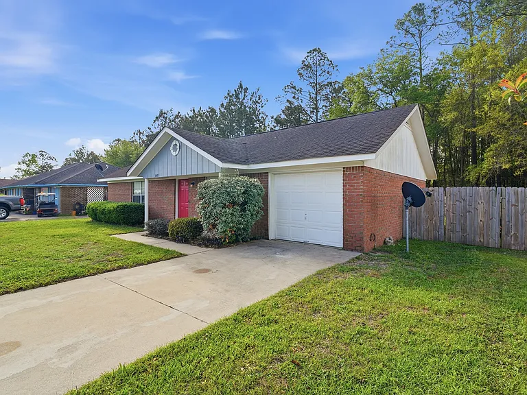 757 Jeanette Cir — Photo 26