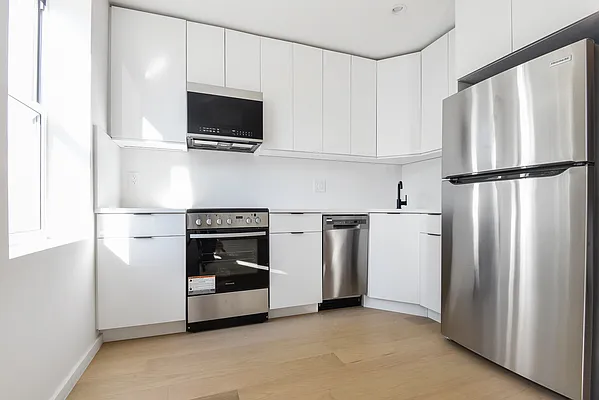 Rented by Brown Harris Stevens | media 13