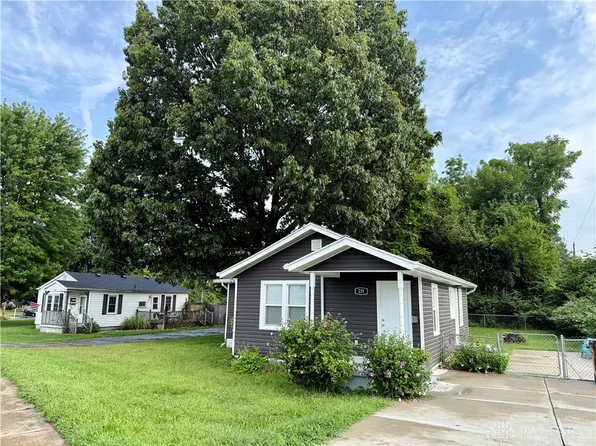231 W Dayton Yellow Springs Rd, Fairborn, OH 45324