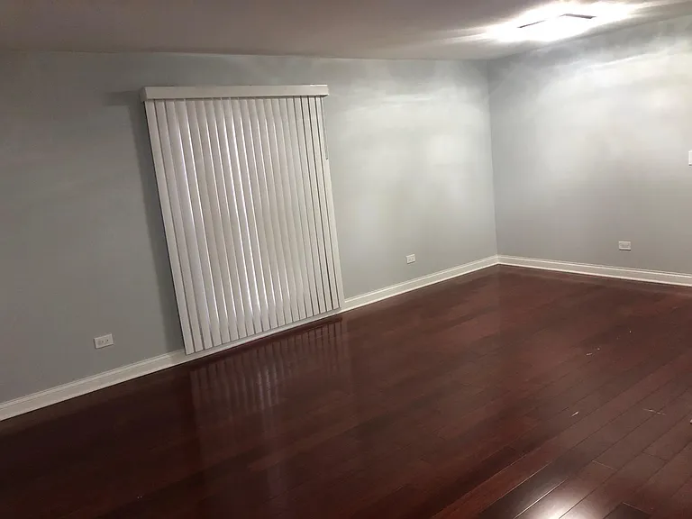 215 Stafford Dr — Photo 6