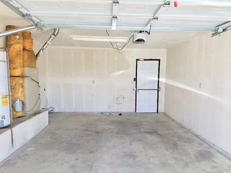337 S Sunset St #C — Photo 7
