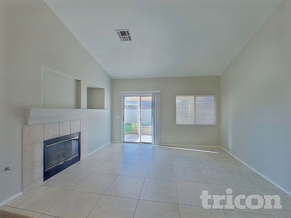 4th image of 2509 Lake Martin Ct