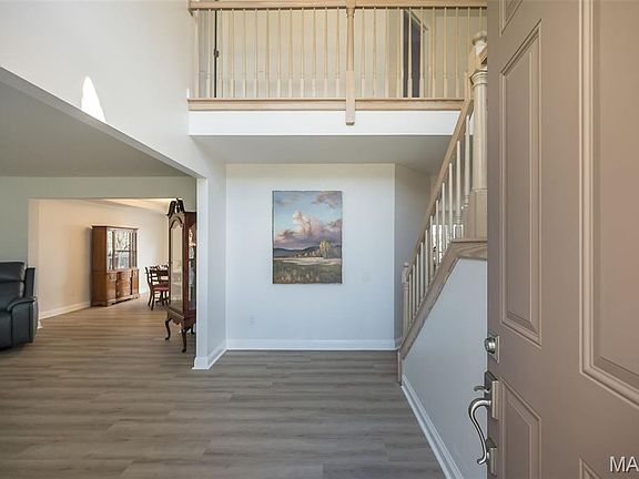 5th image of 728 Grand View Ridge Ct