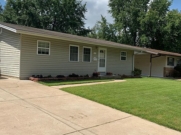 2nd image of 1060 Rogers Ln