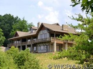 145 Field Stone Rd, Clyde, NC 28721