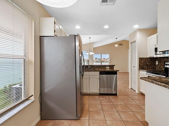 2nd image of 8850 Lake Park Cir N