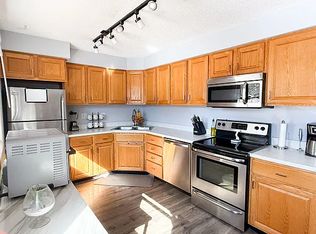 8210 Mitchell Rd, Eden Prairie, MN 55347