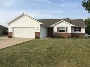 2516 Manitowoc Rd, Green Bay, WI 54311