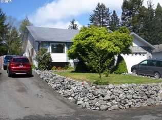 632 Hassett St, Brookings, OR 97415