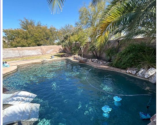 3rd image of 8538 N Sunny Rock Ridge Dr