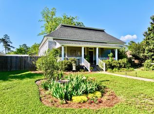 426 W Clinton St, Jackson, AL 36545