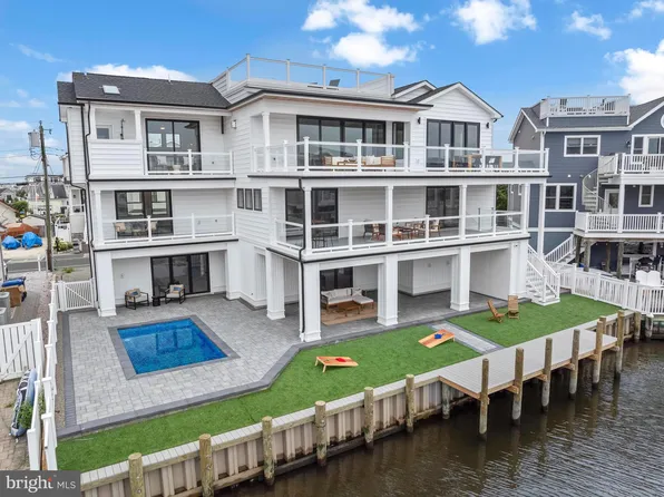 1166 Jennifer Ln, Manahawkin, NJ 08050