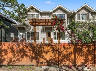 9242 Interlake Ave N APT C, Seattle, WA 98103