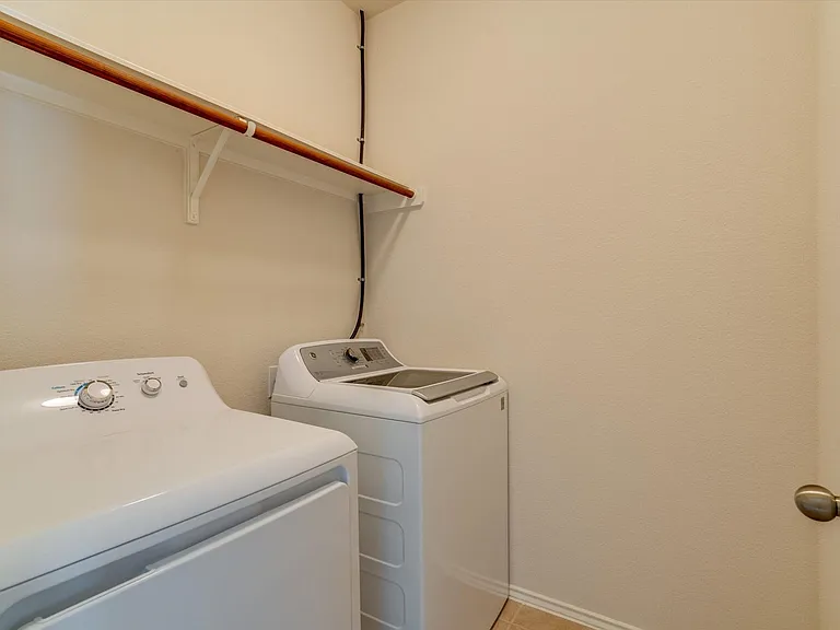 3012 Dusty Chisolm Trl — Photo 16