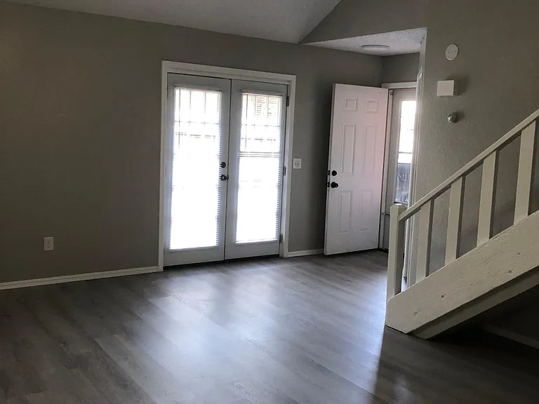 1903 Christie Dr #1903 — Photo 7