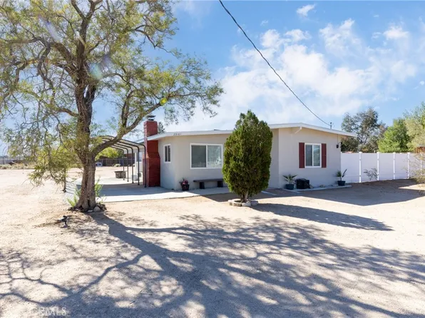 23161 Minnetonka Rd, Apple Valley, CA 92308