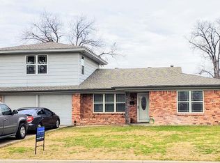 154 Bellvue Dr, Fort Worth, TX 76134