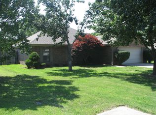 1435 Hathaway Dr, Conway, AR 72034