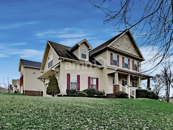 1523 Bailey Park Ln, Knoxville, TN 37922