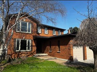 43 Doris Cres, Newmarket, ON L3Y7V3