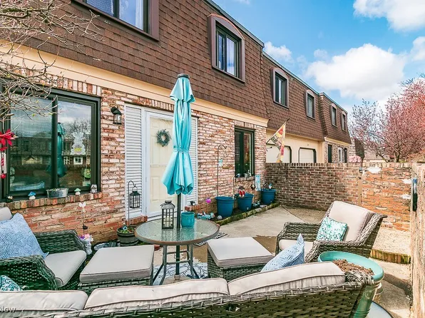 1651 Mentor Ave #1203, Painesville Township, OH 44077