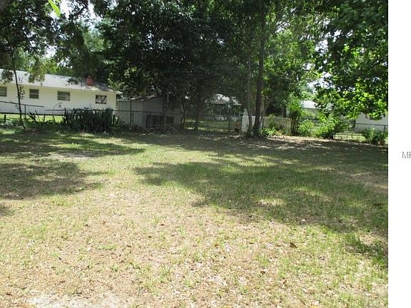 4th image of 3748 Lake Eleanor Dr