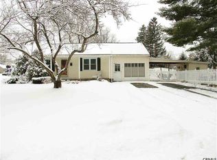 985 Peter Rd, Schenectady, NY 12303