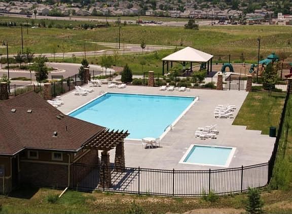 20223 SPRUCE POINT PL