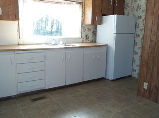 38975 Rogers Ln, Dexter, OR 97431