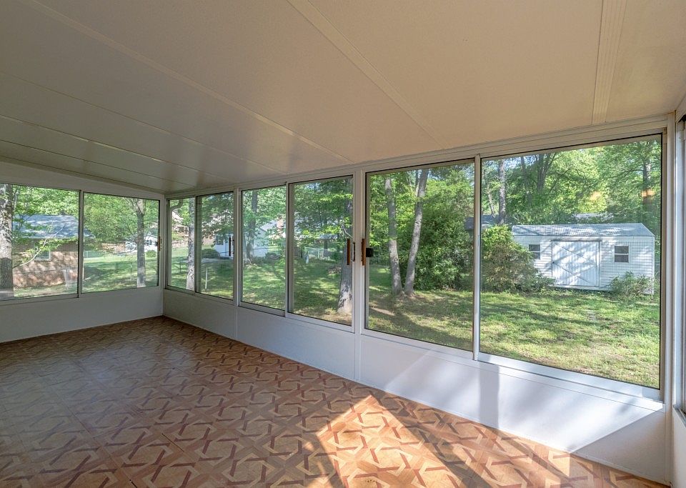 2nd image of 109 Brookside Dr