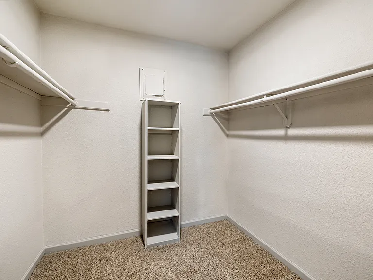 Urban Palms Apartment Homes — Photo 18