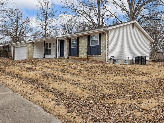 2nd image of 11942 Rosevalley Ln