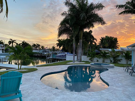 2nd image of 7868 Causeway Blvd S