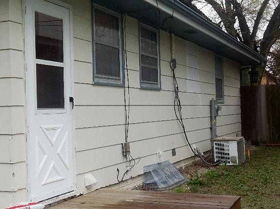 5th image of 2101 N 70th St