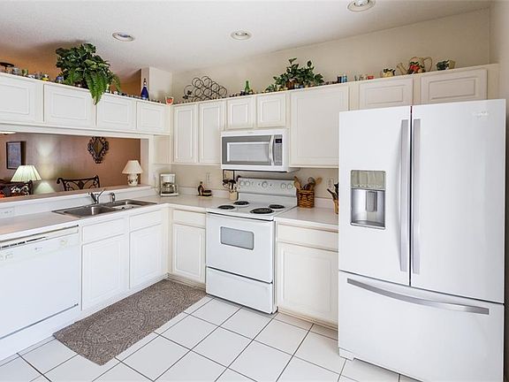 4th image of 2217 Lake Woodberry Cir