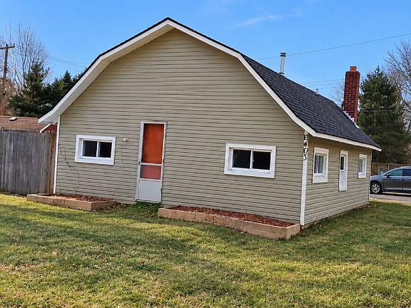 2nd image of 6463 Willow Rd