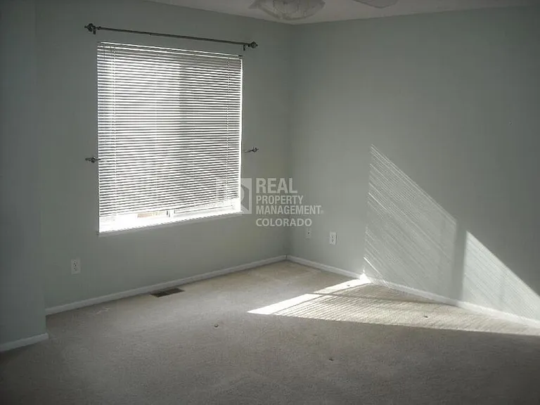 5934 Fossil Dr — Photo 12