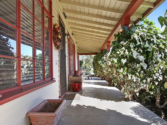 3rd image of 8035 N Capistrano Ave