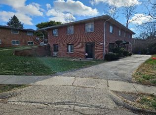 1272 Westcliff Ct, Dayton, OH 45409