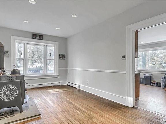 5th image of 30 Montebello Rd