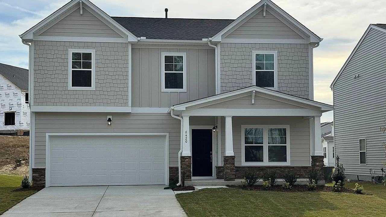 5 bed, 2750 sqft, $2,750 — Photo 1