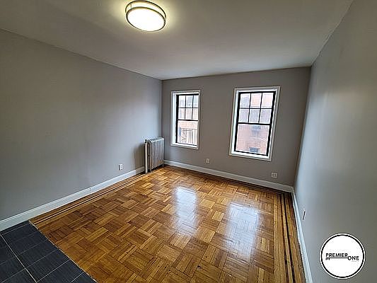 1st image of 2700 Bronx Park E #G52