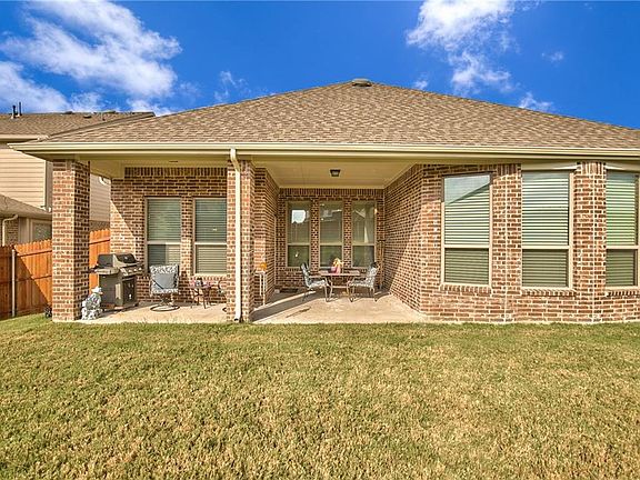 5th image of 5164 Willow Bend Ln