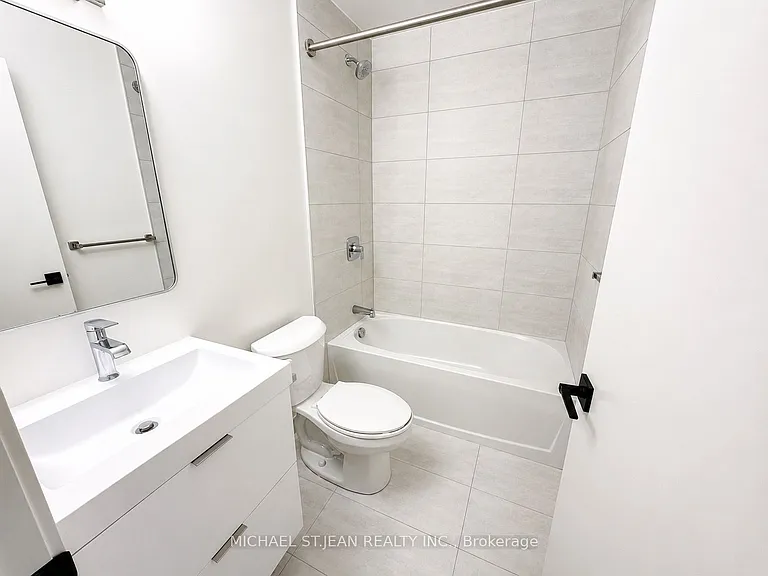33 Erie Ave #1015 — Photo 9