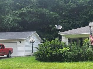 1135 Pleasant Valley Rd, Bradfordsville, KY 40009