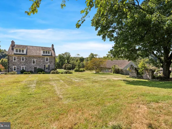 275 S Creek Rd, West Chester, PA 19382