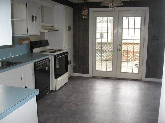 3rd image of 110 Avenue B